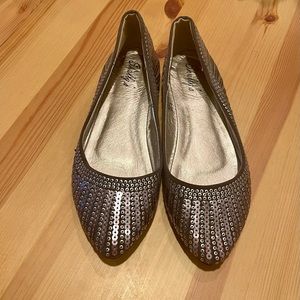 Shully’s Gray/Silver Sequined Flats (Pre-Owned)